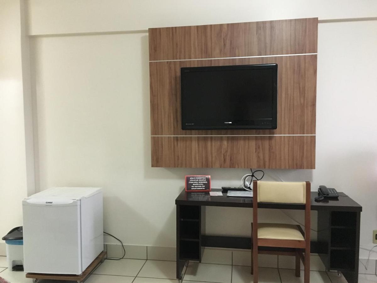 Diroma Exclusive - Piscinas Termais 24 Horas, Sauna, Copa Da Mamae, Limpeza Diaria, Estacionamento Gratis! Caldas Novas Exterior photo